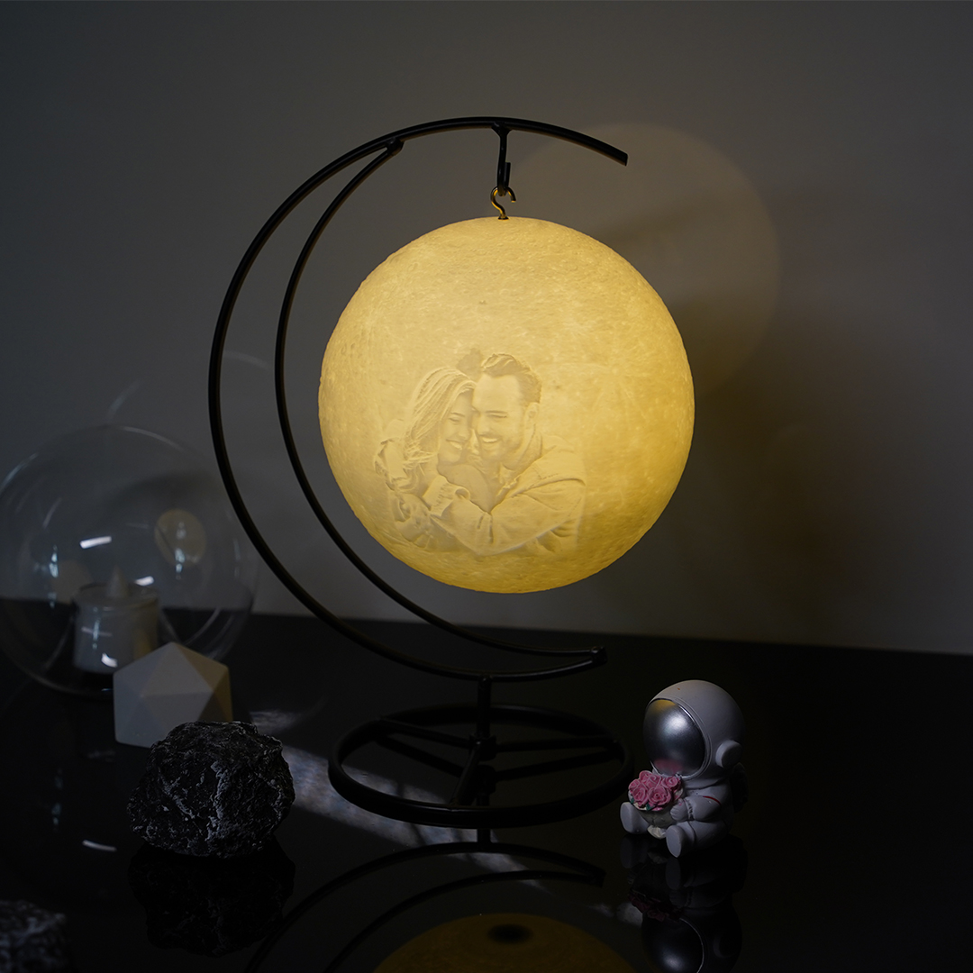 Personalisierte  Aufhängungshalterung Lunar Lamp